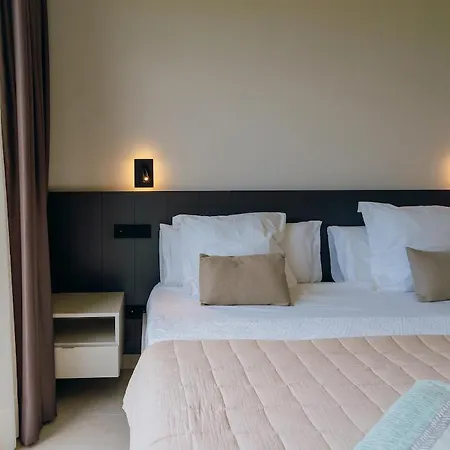 Calima Villa *