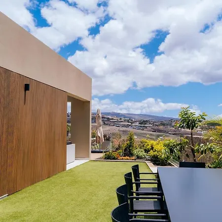 Calima Villa